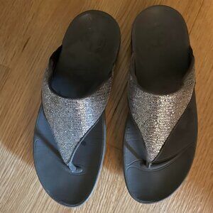 Shimmer Lux Grey Fit Flop